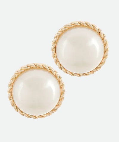 Flat Pearl earrings with gold braid trim