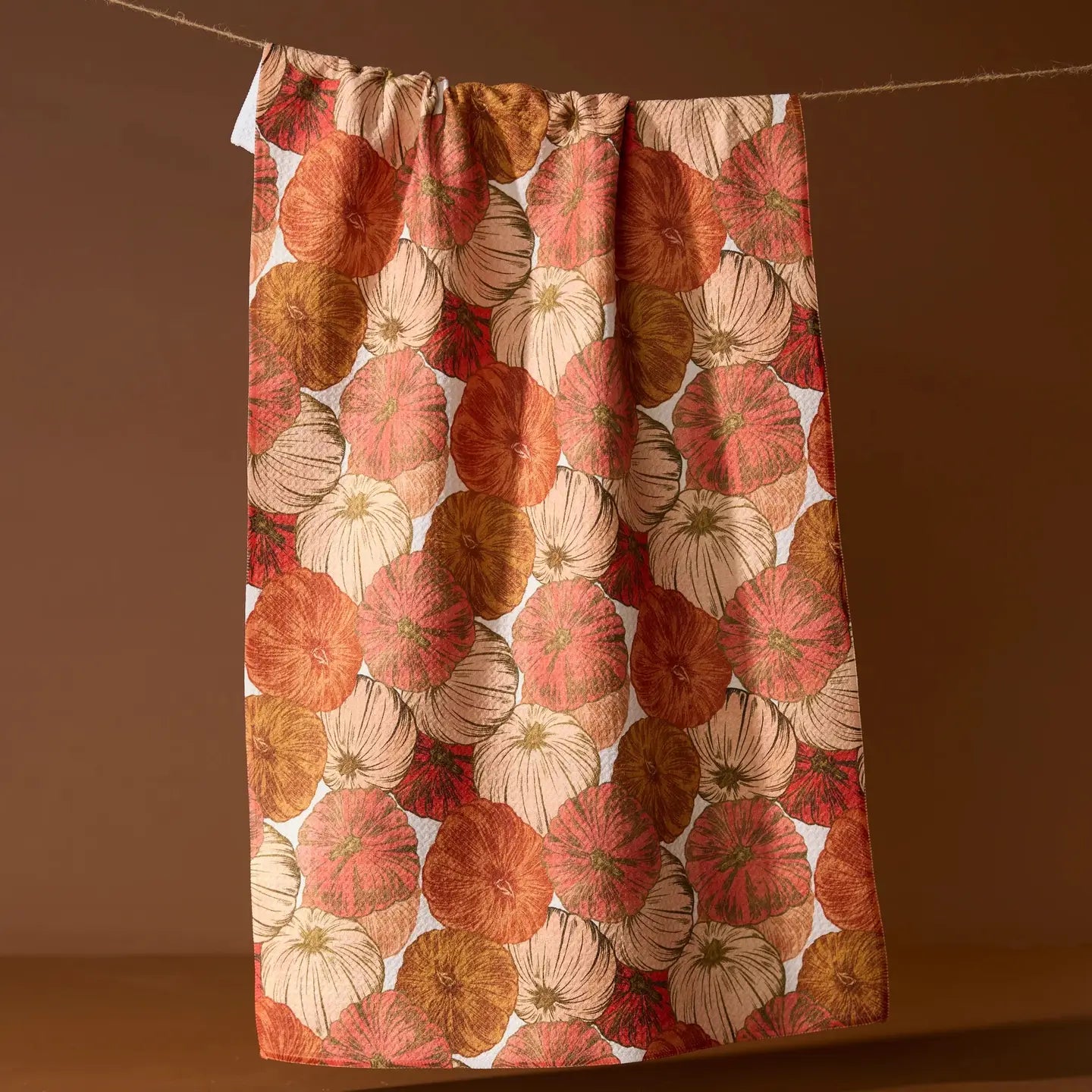 Geometry all over pumpkin print towel